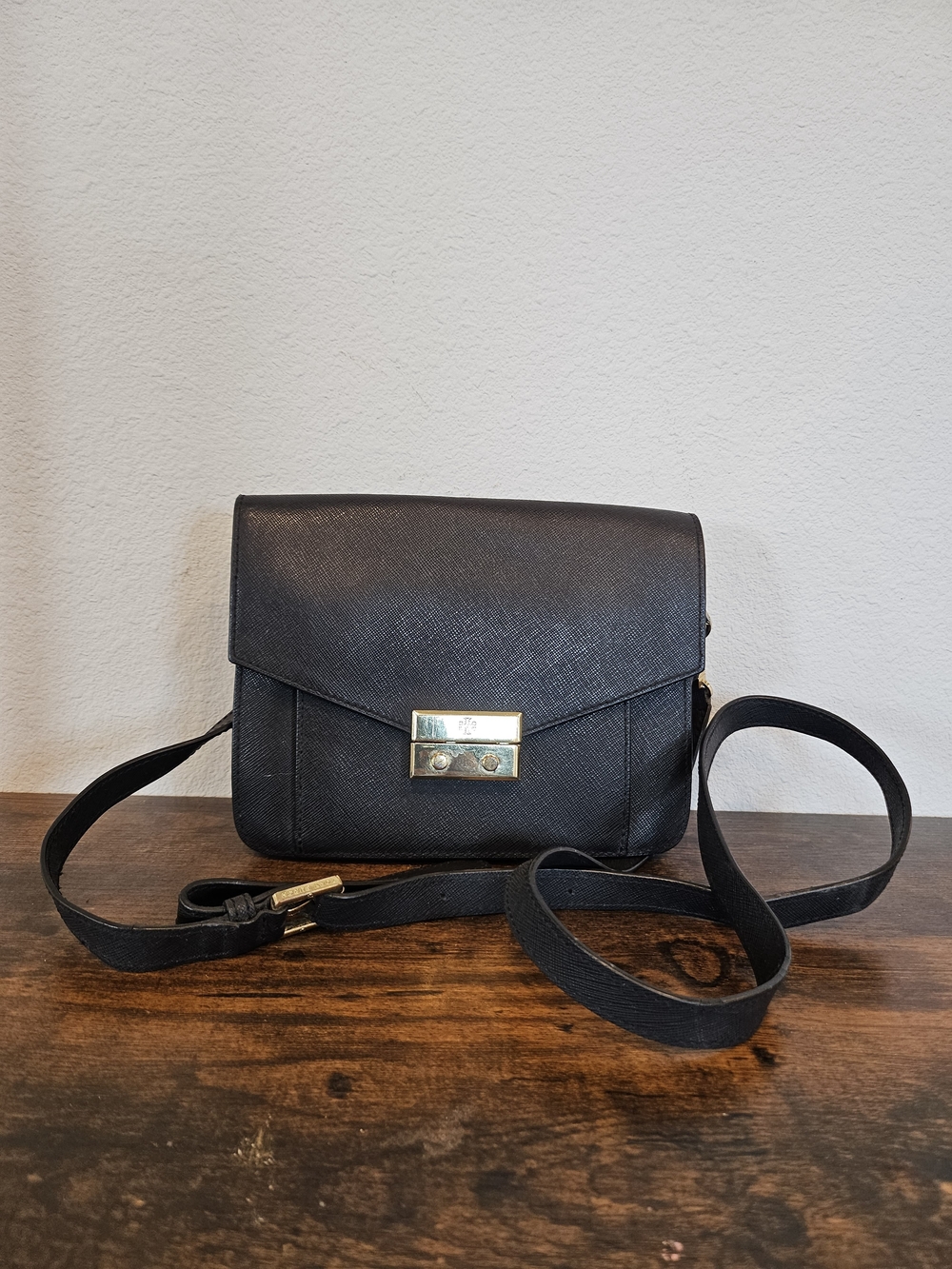 Tory Burch Robinson Saffiano Crossbody